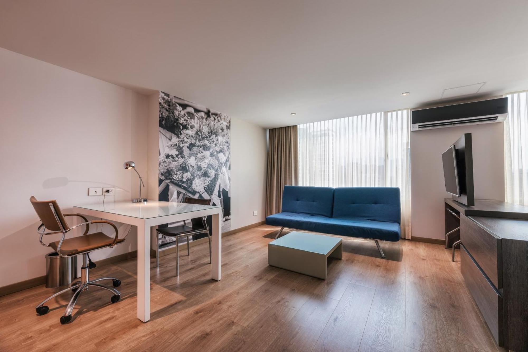 Express & By Ihg Hotel Medellin
